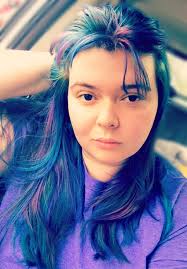 My beat friend did this for me, it took a totally of 6 hours. I've got four  different colors in it, I'm soo in love with it! 😍😍