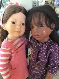 Do you guys like Magic Attic Club dolls? Here's my beautiful Heather and  Keisha!