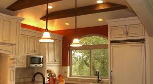 ما السقف للاختيار في المطبخ إيجابيات وسلبيات صور حقيقية ما هي أفضل أنواع الأسقف في المطبخ الحديث نظرة عامة على الخيارات الرئيسية
