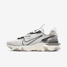 Nike React Vision Men S Shoe Nike Com In 2020 Mens Shoes Sneakers Shoes Mens Nike