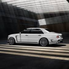 A brand owned by the central scientific research automobile and automotive engines institute. Aurus Senat Super Cars Automobile Suv Car