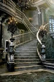 This Abandoned Mansion Represents Gatsby S Loneliness And Emptiness Without Daisy Nick Also Senses This Loneliness Old Mansions Abandoned Houses Architecture
