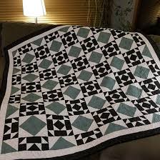 Bits And Pieces Quilt Shop Hannibal Mo Black Crown Jewel Quilt Quilts Black And White Quilts Missouri Quilt