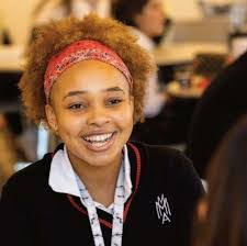 Isabelle Grady's Instagram, Twitter & Facebook