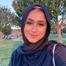 Liliana Mccabe's Instagram, Twitter & Facebook