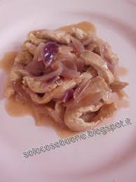 Pollo alla birra con cipolle e speck. Ricette Solocosebuone Pollo In Padella Con Cipolle In Agrodolce