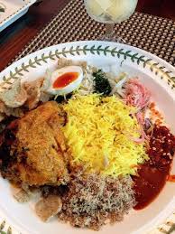 Resepi ini saya pelajari dari arwah ibu sy.sangat menyelerakan.sesuai di hidangkan bersama keluarga.resepi nasi kerabu merupakan hidangan yang terkenal di seluruh kelantan. Nasi Kerabu Kuning Ayam Percik Himpunan Resepi Meletop Facebook