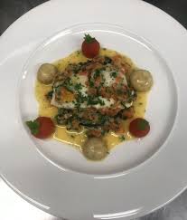Week 6 Lemon Sole Sole Filets Beurre Noisette Spinach Tomato Parsley Butter Sauce My Best Fish Dish So Far In 2020 Fish Dishes Butter Sauce Cuisine