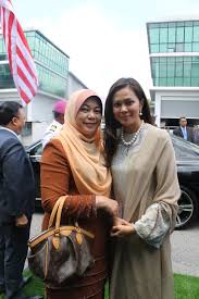 Syukur.tuhan ganti yang baru.terima kasih tuanku permaisuri. Tengku Permaisuri Selangor Tengku Permaisuri Norashikin Azie Kitchen
