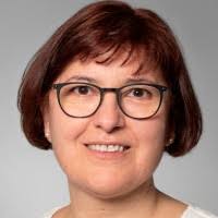 Carmen Buhl's Instagram, Twitter & Facebook