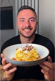 Delicious Apple Crumble Cake Recipe for Christmas