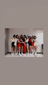 Download hd wallpapers for free on make sure your whatsapp profile looks great with a gorgeous hd background from unsplash. Kgirl Stuff Twice Ot9 Locks Like Reblog Orbitingineclipse Kpop Wallpaper Twice Twice Fanart