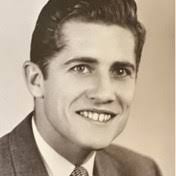 Robert Staehle's Instagram, Twitter & Facebook