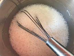 Ganze dann (tschuldigung) scheisse aussehen wird.deshalb wollte ich mal fragen ob jemand ein rezept fuer selbstgemachten kleber weiss,der nicht nur zum kuchen passen wuerde,aber auch zum drauf machen der kleinteile geeignet. Anleitung Klebstoff Selbstgemacht Plastik Und Schadstofffrei