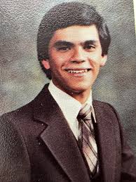 Can anyone help find missing year 7 photos from Aspley State Primary School?