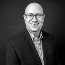 Aaron Rennie's Instagram, Twitter & Facebook