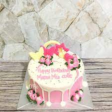 Untuk gambar hellokitty minta warna pink ungu. Jual Tart Siram Butter Kue Ulang Tahun Tart Enak Toko Kue Bekasi Jakarta Timur D Flo Cake Bakery Tokopedia
