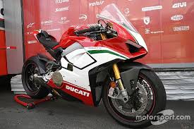 Ducati Panigale V4r Ruckkehr Zur Trockenkupplung Einarmschwinge Bleibt