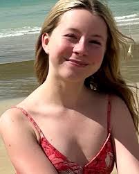 Carla Cote (@strongwomensv) • Instagram photos and videos