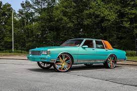 Turquoise 1989 Chevrolet Caprice Box Chevy Gets Cool Forgiato Wheels 1 Chevrolet Caprice Chevy Chevy Muscle Cars