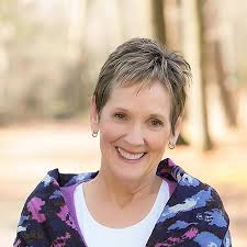 Nancy Pia's Instagram, Twitter & Facebook