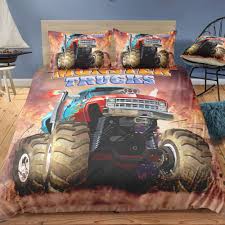 Bold colors combined with a fun monster truck design make this set one that will stand out in your. Monster Truck Bedding Set For Boys