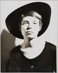 Jan Grover : Laboratoire des Formes ou l'expérience de l'abstraction en  photographie