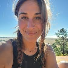 Tina Nemeth's Instagram, Twitter & Facebook