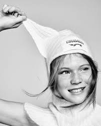 A N N I E & H A N N A H