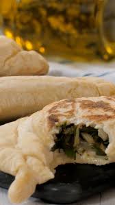 Recette Avec Instructions En Video Le Parfait Melange D Une Crepe Fourree Et D Un Chausson Voyage Gustatif As Recette Recettes De Cuisine Cuisine D Ailleurs