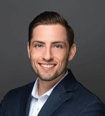 Ross Caton's Instagram, Twitter & Facebook