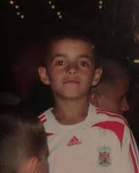 Guess who this little Red is... 🤔🤔