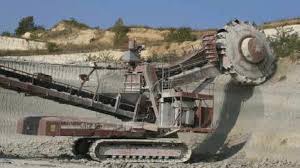 E Old Bucket Wheel Excavator Sh 400 Download Scientific Diagram