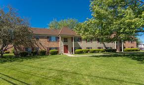 Quality homes of rochester, established in 1992, undertakes improvement, remodeling, and kitchen and bathroom addition. Imperial North Apartment Homes Rochester Ny Apartments Com