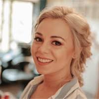 Alina Hegedus's Instagram, Twitter & Facebook