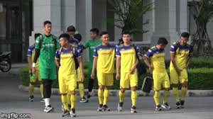 Bài tập toán nâng cao lớp 2 được vndoc sưu tầm và giới thiệu nhằm giúp các bậc cha mẹ, thầy cô có thêm tài liệu tham khảo giúp các bé ôn tập và học tốt môn toán lớp 2. Choang Vá»›i Thá»§ Mon U22 Viá»‡t Nam Cao HÆ¡n Ä'áº·ng VÄƒn Lam 4 Cm Bao NgÆ°á»i Lao Ä'á»™ng