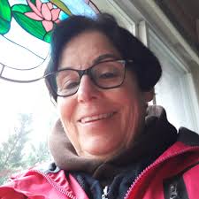 Hi, Can somebody help where I can get service or place where to cut keys .