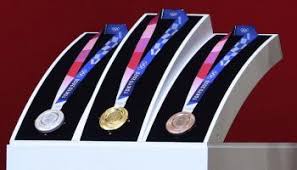بغداد/نينا/ واصلت الصين صدارتها لجدول ترتيب الميداليات بأولمبياد طوكيو 2020، حتى الان بمجموع 79 ميدالية ( 36 ذهبية , 26 , فضية , 17برونزية ) , تليها الولايات المتحدة الامريكية بمجموع 98 ميدالية ( 31 ذهبية , 36 فضية , 31 برونزية ). Ø¬Ø¯ÙˆÙ„ ØªØ±ØªÙŠØ¨ Ù…ÙŠØ¯Ø§Ù„ÙŠØ§Øª Ø£ÙˆÙ„Ù…Ø¨ÙŠØ§Ø¯ Ø·ÙˆÙƒÙŠÙˆ Ø¨Ø¹Ø¯ Ø§Ù„ÙŠÙˆÙ… Ø§Ù„Ø®Ø§Ù…Ø³