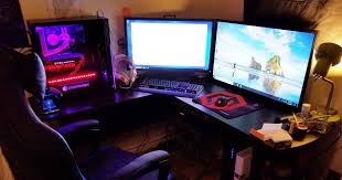 What you need to add in your gaming section is the best pc gaming desk available. Finally Finished My Corner Desk Battlestation Corner Desk Ikea Gaming Desk Ike Https Ift Tt 2wgd5j2 Computer Gaming Room Ikea Gaming Desk Gaming Desk