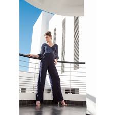 Luxury jacket/blouse/top in navy blue one of a kind fits best on sizes s_m_l made in monte carlo. Combinaison Pantalon Habillee Bleu Marine Et Sequins Bleu Marines Avec Manches Combinaison Pantalon Habillee Combinaison Pantalon Pantalons Habilles