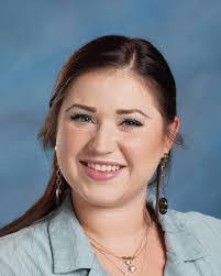 Shelby Sanderson's Instagram, Twitter & Facebook