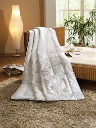 Manche hengste verbeißen sich zusätzlich in der mähne der stute. Dreams Naturhaarbettdecke Cashmere Premium Extrawarm Bezug 100 Baumwolle 1 St Hochwertiges Naturprodukt Besonders Fur Kaltesensible Menschen Geeignet Moebel Preisverglechsportal Ladendirekt De