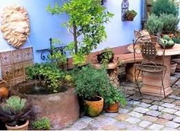 Mediterranean Garden Room With Terracotta Ornaments Greek Garden Tuscan Garden Mediterranean Garden