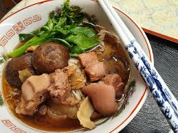 Old place bak kut teh restaurant no 1, jalan kota 1/2, taman cahaya kota puteri, masai 81750 Bak Kut Teh With Mee Suah Catherina Hosoi