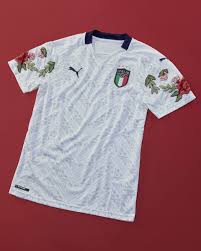 Nesta italia italy soccer jersey medium 2000 2002 home shirt football kappa. Italy Unveil Special Edition Kits Forza Italian Football