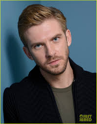 Benedict Cumberbatch: 'Fifth Estate' Portrait Session at TIFF!: Photo  2945137