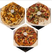 Martino's garlic mashed potato and bacon pizza review