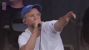 willkommen zu haus von prinz pi laut de song