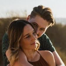 Lorrie Gerretse and Evan Pearce's Wedding Registry