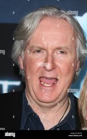 Avatar premiere cameron hi-res stock photography and images